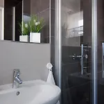 Komfortable Apartment-wohnung Vendégház 4*