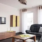Komfortable Apartment-wohnung Affittacamere