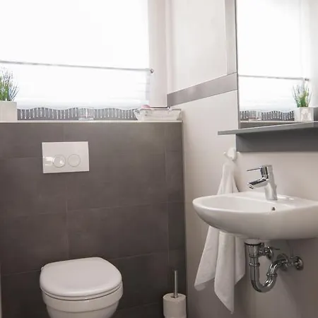 Komfortable Apartment-wohnung Affittacamere