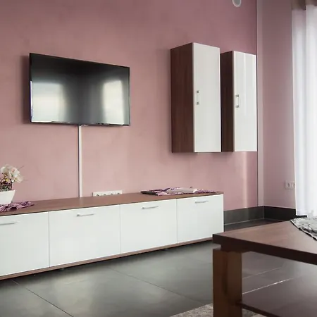 ゲストハウス Komfortable Apartment-wohnung 4*