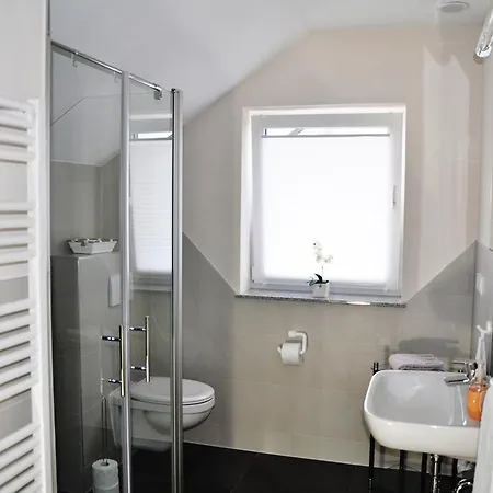Gæstehus Komfortable Apartment-wohnung 4*